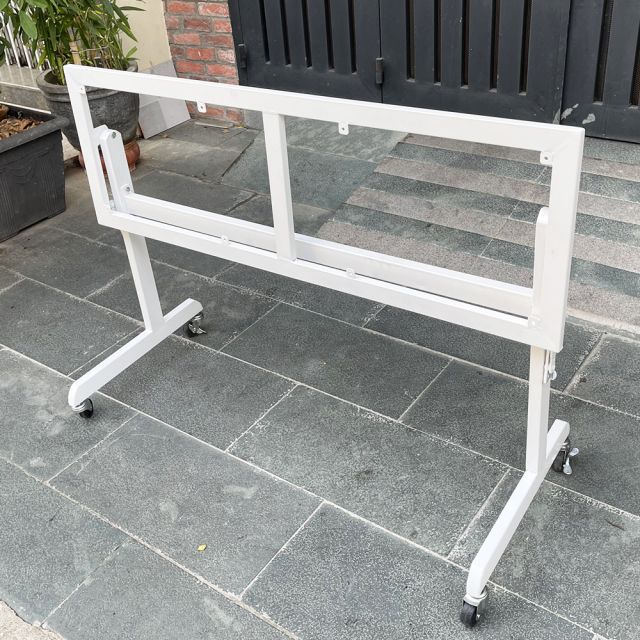Chân bàn gấp gọn màu trắng có bánh xe CHB68047 Chân bàn gấp gọn màu trắng có bánh xe CHB68047