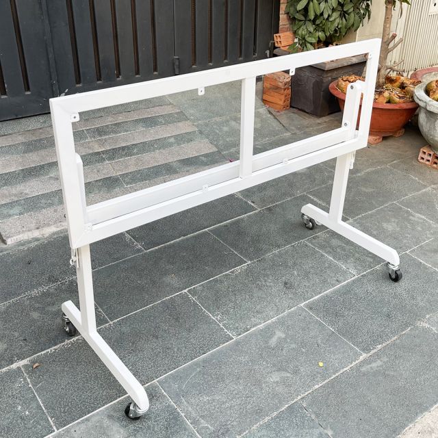 Chân bàn gấp gọn có bánh xe CHB68046 Chân bàn gấp gọn có bánh xe CHB68046