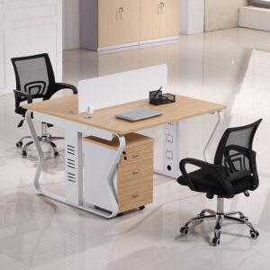 Bàn nhân viên liền 2 người Aine